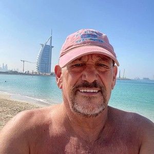 Meet your Posher, Dan